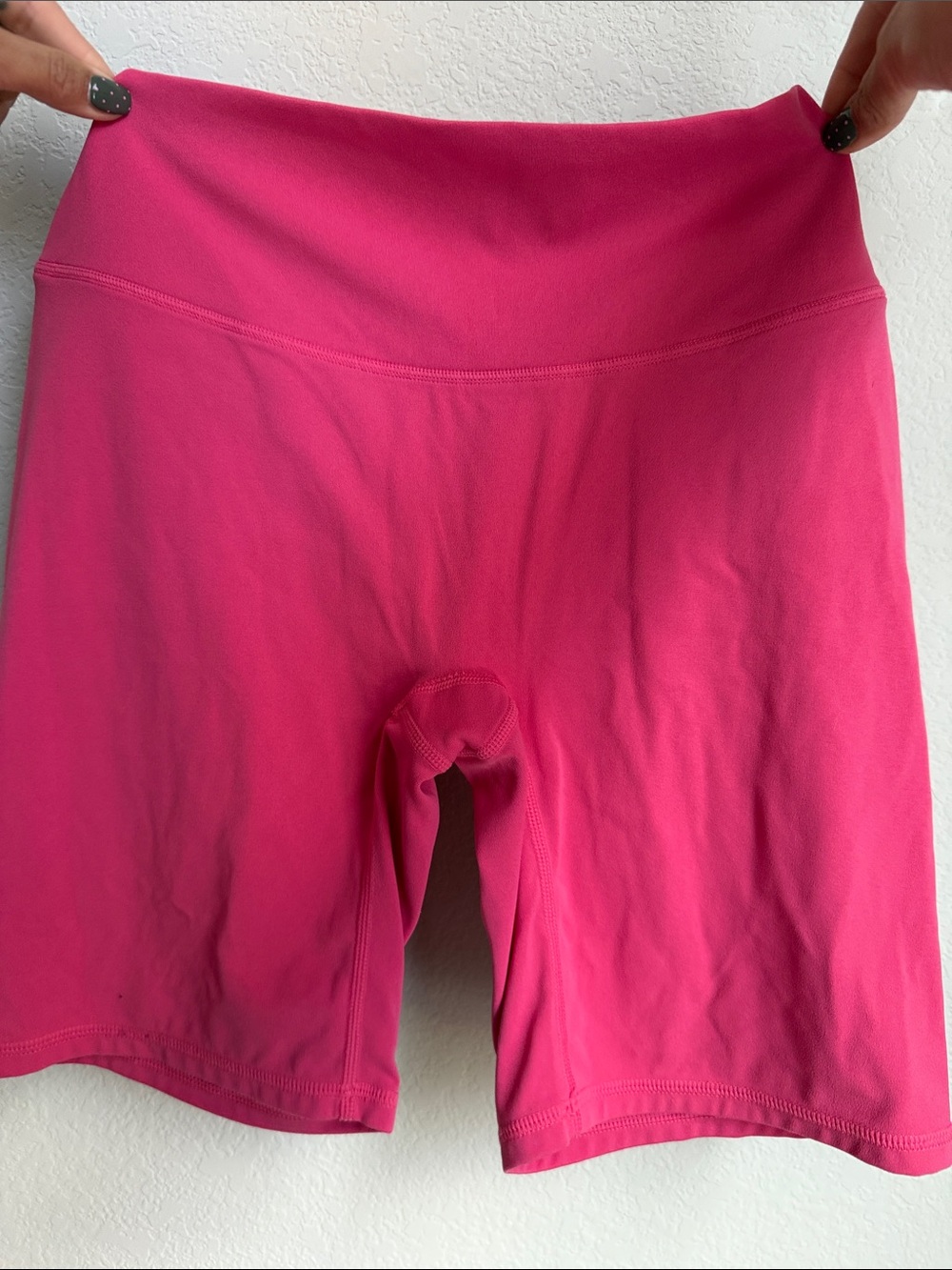 Oner Active Dark Velvet Pink SoftMotion Shorts 8” - Size S